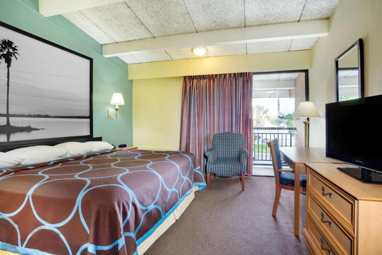 Super 8 By Wyndham St. Augustine Motel Exterior photo